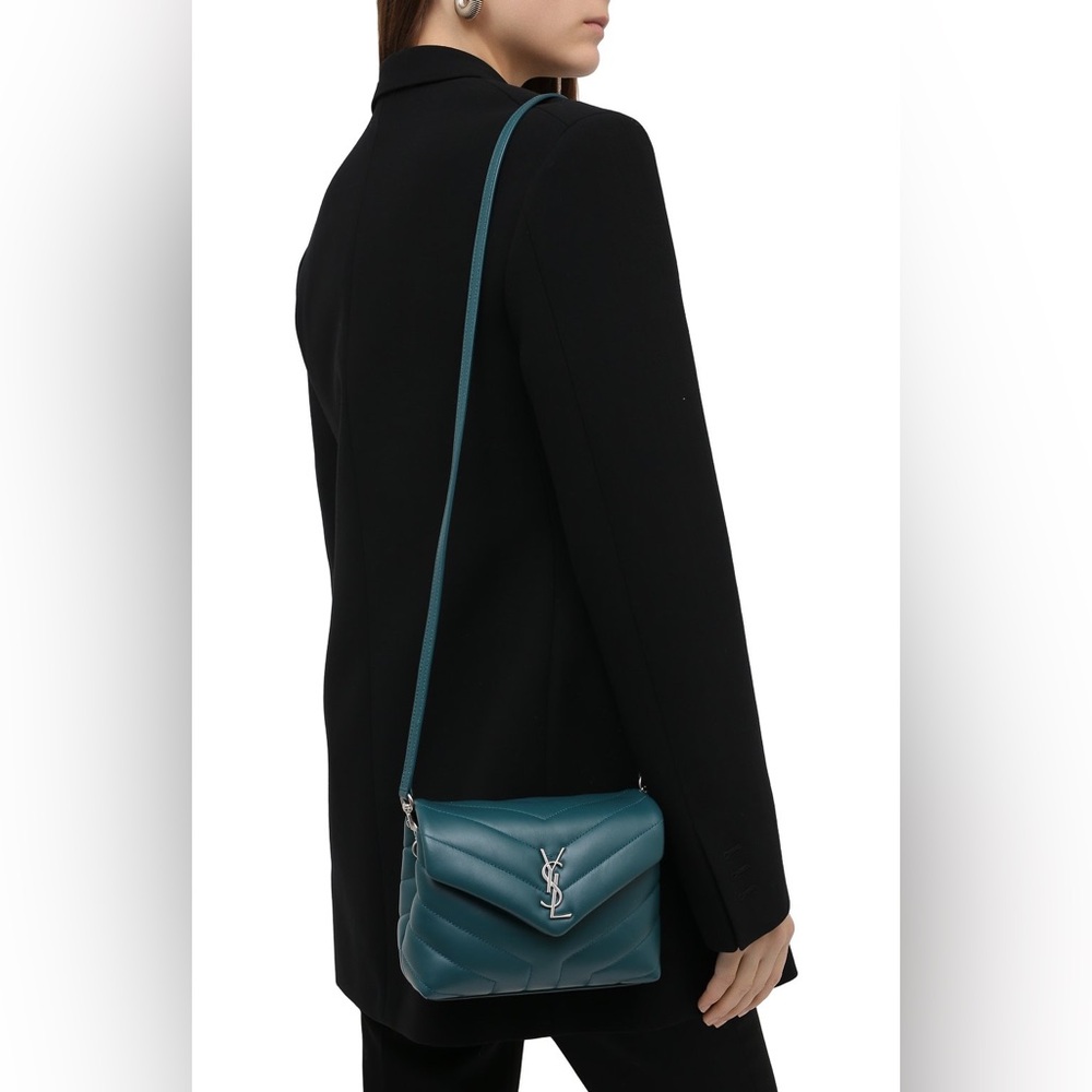 Saint Laurent Matelasse Calfskin Monogram LouLou Toy Crossbody - Picture 15 of 16